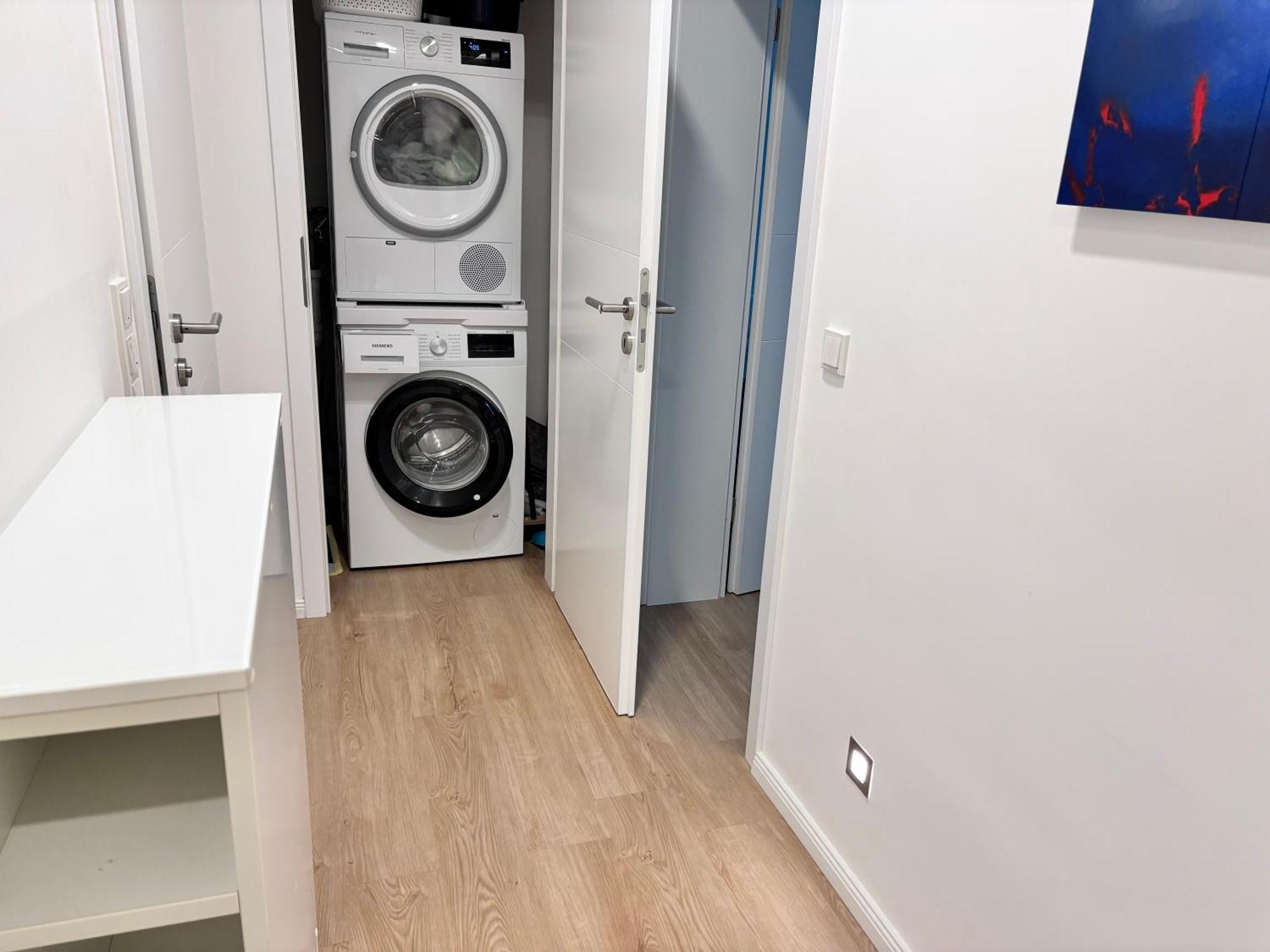 Raum2Go - No1 Modernes Ruhiges 2-Schlafzimmer Apartment City & Park Висбаден Екстериор снимка