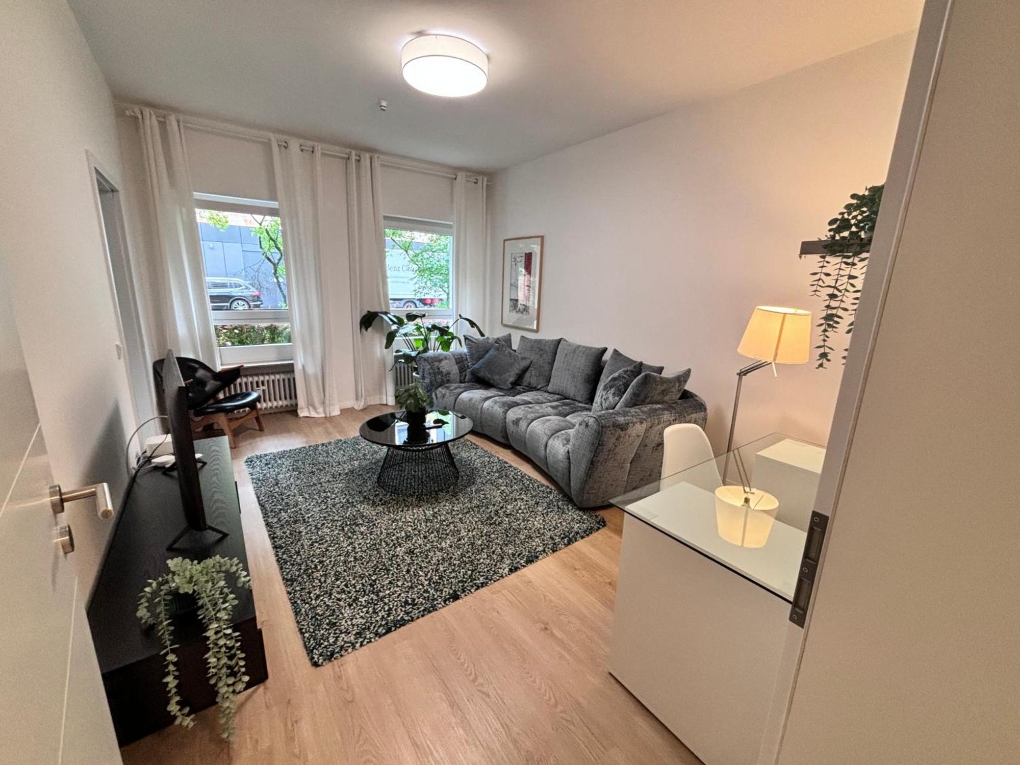 Raum2Go - No1 Modernes Ruhiges 2-Schlafzimmer Apartment City & Park Висбаден Екстериор снимка